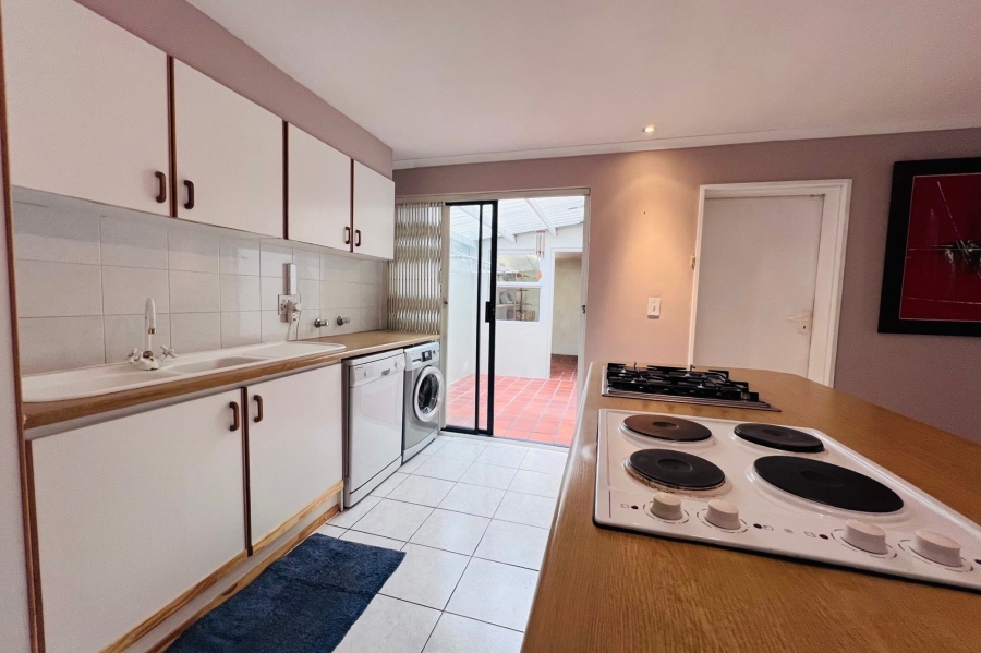 To Let 4 Bedroom Property for Rent in Parow Golf Course Western Cape